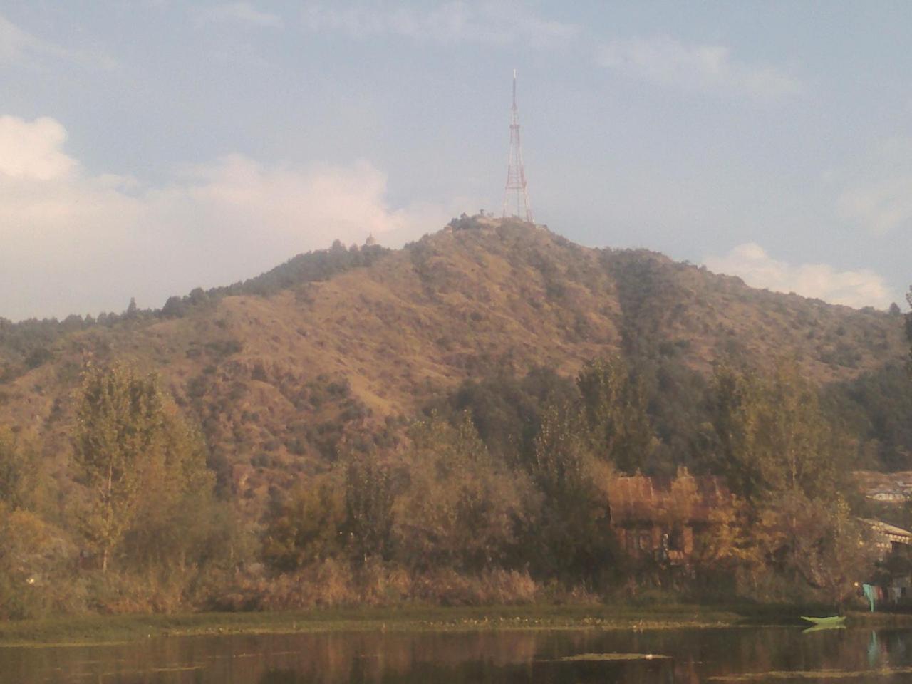 House Boat-Pana Four In Srinagar Kashmir Hotel Exterior photo